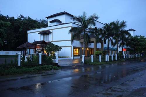 www.cloud9hotels.in