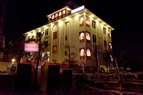 www.hoteltriveniresidency.in