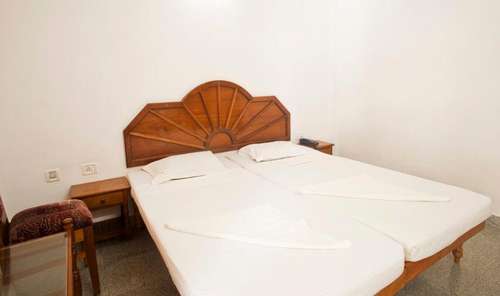 www.hotelmarinepalace.com