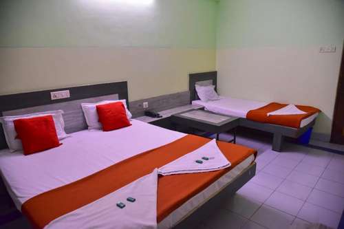 www.hotelmajestic.co.in