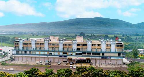 www.thegreenlandhotel.com