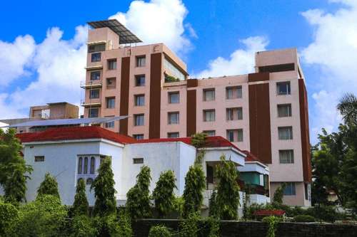 www.theparkresidencyahmedabad.com