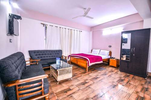 www.aashiyanagroupofhotel.in