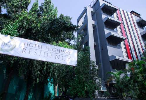 www.hotelhighwayresidency.com