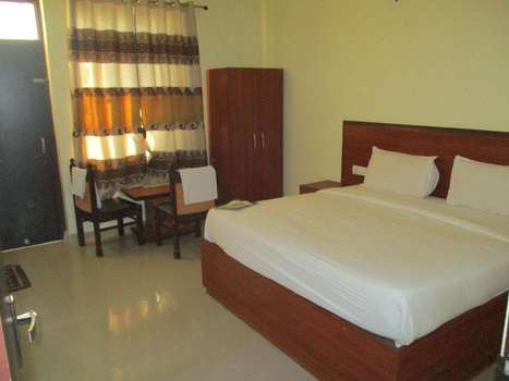 www.hotelgreenvalley.in