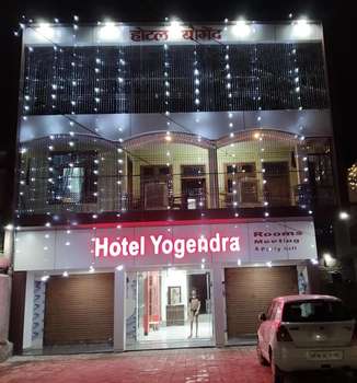 www.hotelyogendra.com