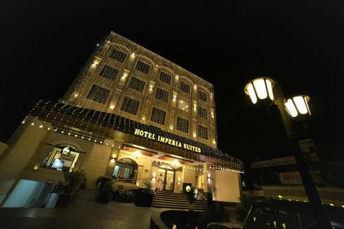 www.hotelimperiasuites.com