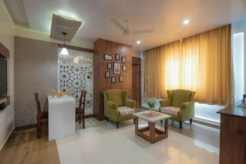 www.hotelmonarch.in