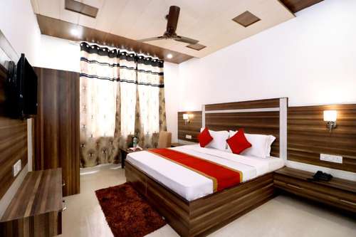 www.hotelelitechandigarh.com