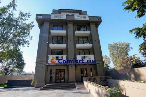 www.comfortinndehradun.com
