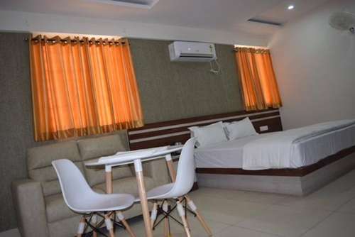 www.hotelfortunesuites.com