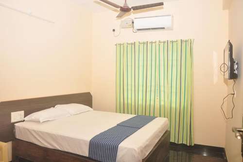 www.hotelaishwariyam.com