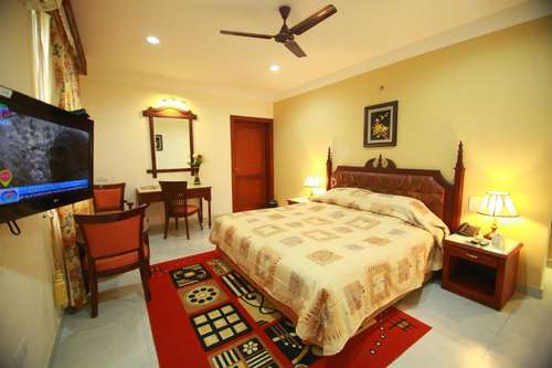 www.madathilregency.com