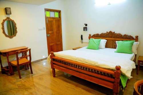 www.thiraviamtouristhome.com