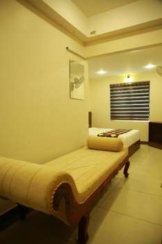 www.kalathiltouristhome.com