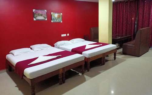 www.yelagiriresidency.com