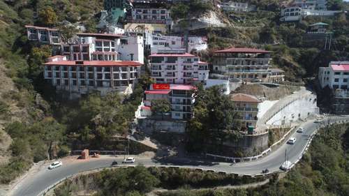 www.thepridemussoorie.com