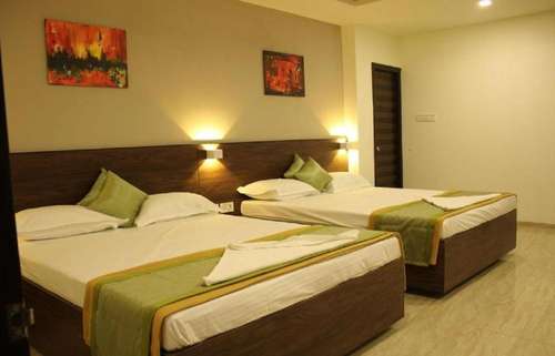 www.holidaysinn.in