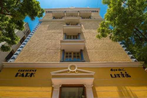 www.crescenthotels.in