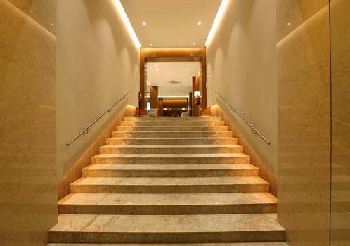 www.hotelcrystalplaza.in
