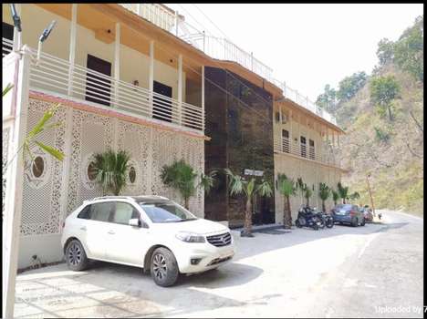 www.hotel7hills.com