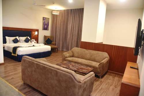 www.hotelariena.com