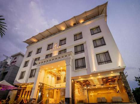 www.hotelvstar.com