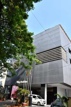 www.vijayparkinn.in