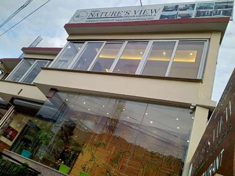 www.hotelnaturesview.com