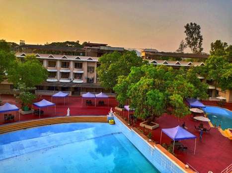 www.aronresortspalonavala.com