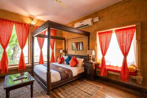 www.hotelhelsinkihouse.in