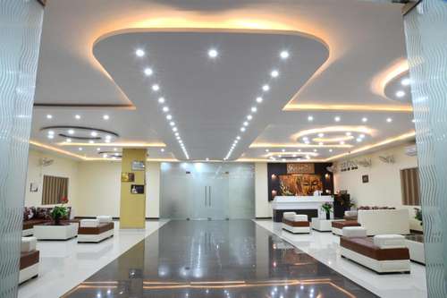 www.hotelmariya.com