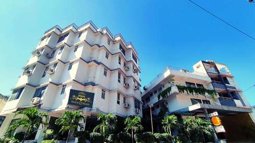 www.hoteldodaspalace.com