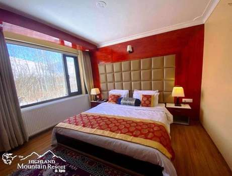 www.thehighlandkargil.com