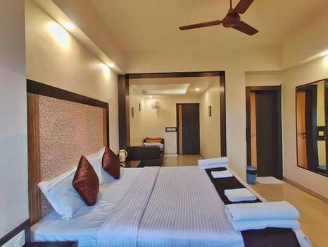 www.hotelashwin.com