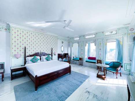 www.amarkothi.com