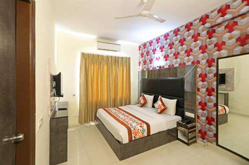 www.hotelsmartplaza.in