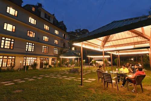 www.hotelgreentara.in