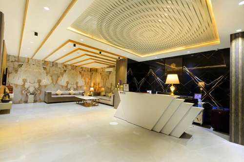 www.hotelvertudelhiairport.com