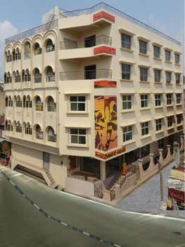 www.hotelbanarashaveli.com