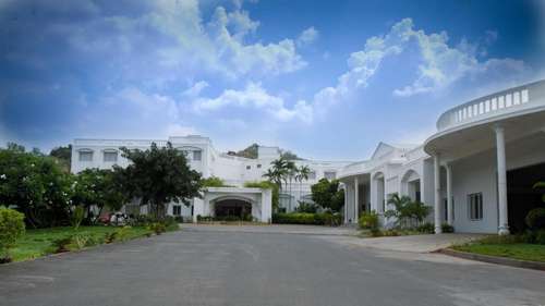 www.nalahotel.com