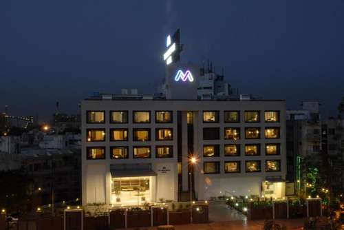 www.themetropolehotel.co.in
