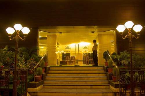 www.hotelgangaregency.com