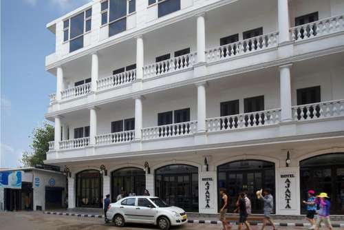 www.hotelajanta.com