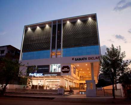 www.dwarkamaihotel.com