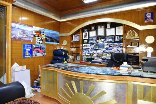 www.hotelakashmcleodganj.com