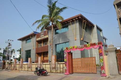 www.hotelthegoldensunrise.com