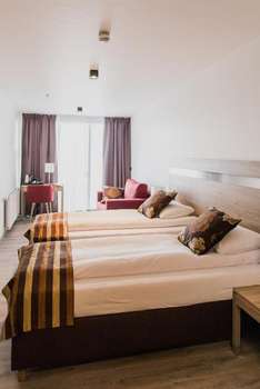www.hotelduus.is