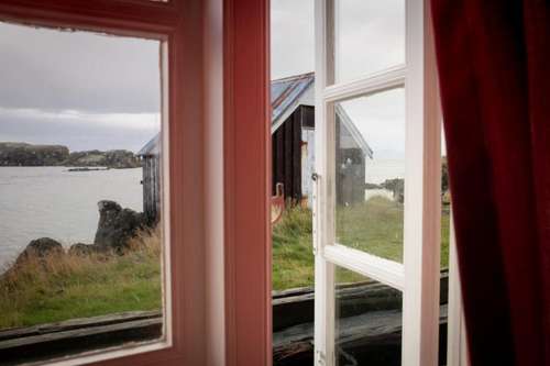www.hotelflatey.is