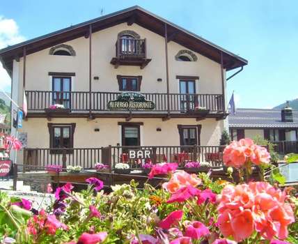 www.albergopasset.com